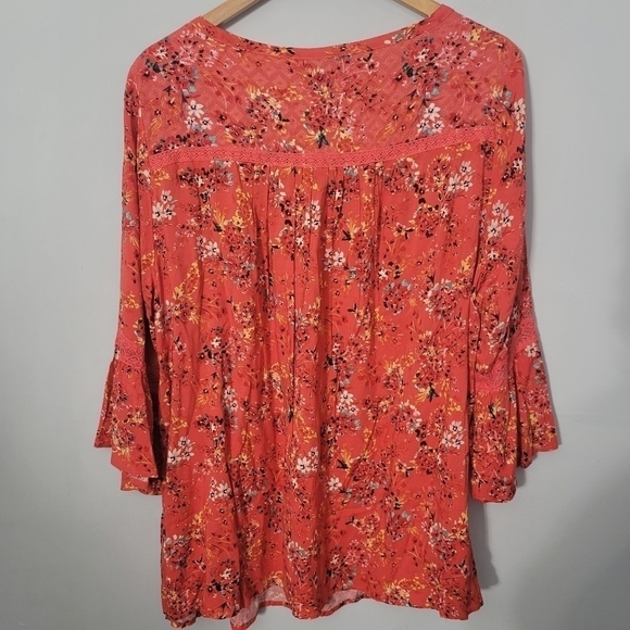 Torrid Orange Floral Bell Sleeve Blouse NWT - Picture 10 of 14
